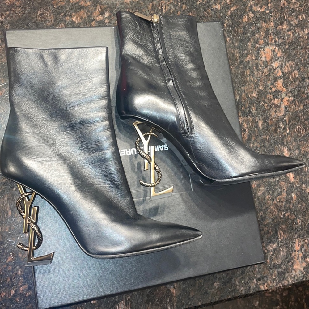 SAINT LAURENT OPYUM BOOTIE